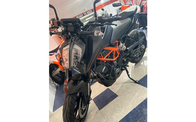 2023 KTM 390 DUKE