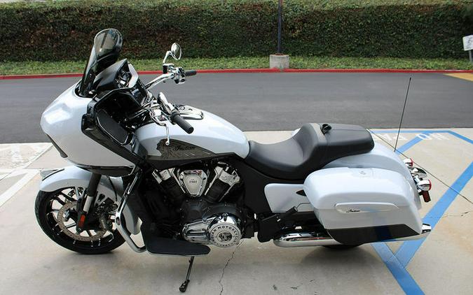 2024 Indian Motorcycle® Challenger® Limited Ghost White Metallic