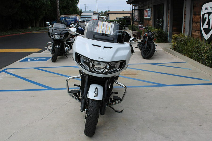 2024 Indian Motorcycle® Challenger® Limited Ghost White Metallic