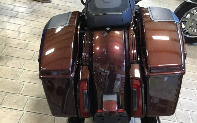 2024 Harley-Davidson CVO™ Road Glide Copperhead