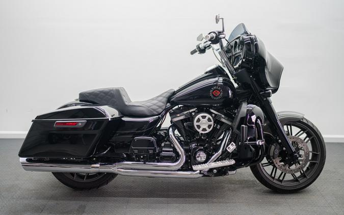 2016 Harley-Davidson CVO™ Street Glide®