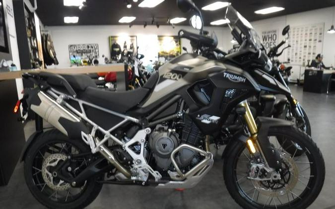 New 2025 Triumph Tiger 1200 Rally Pro Motorcycle in Kansas City, MO