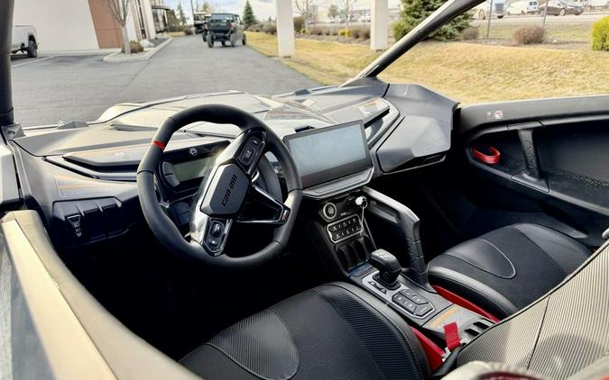 2025 Can-Am Maverick R MAX X rs With SMART-SHOX