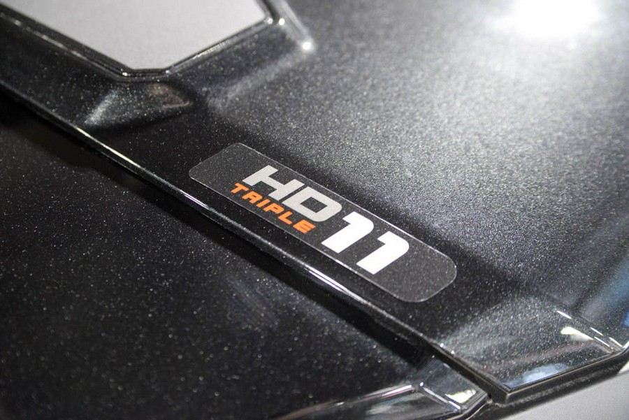 2026 Can-Am Defender XT CAB HD11