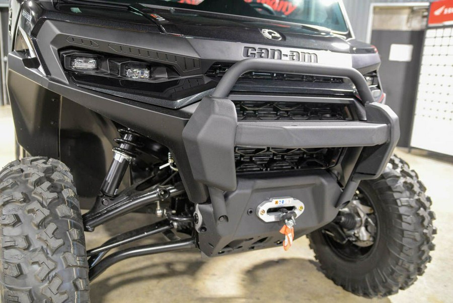 2026 Can-Am Defender XT CAB HD11