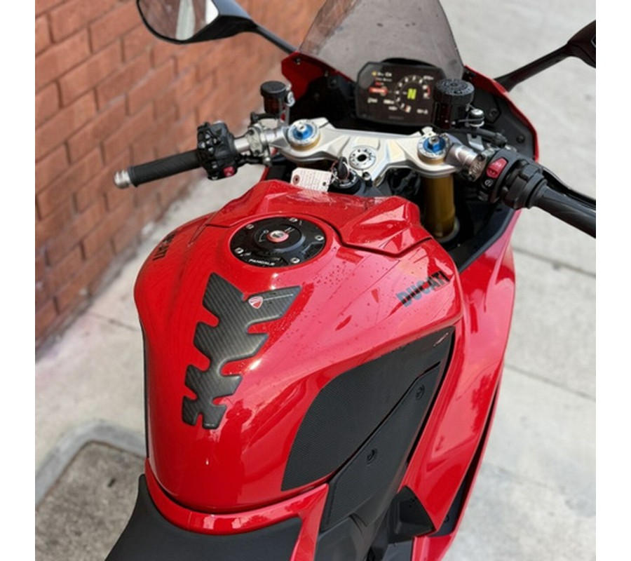 2025 Ducati Panigale V2 S