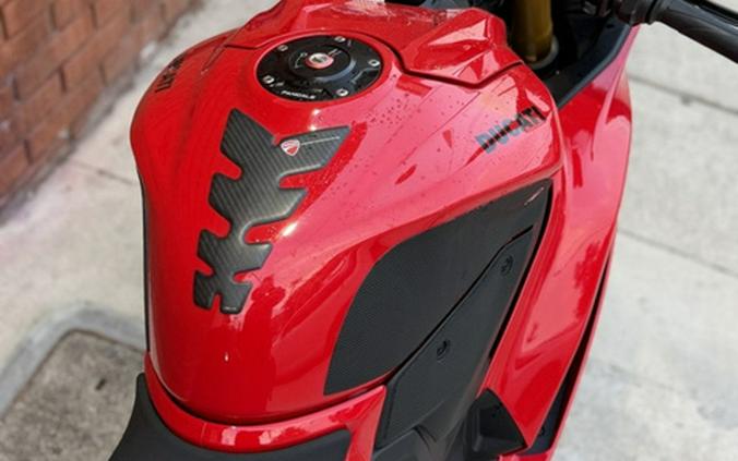 2025 Ducati Panigale V2 S