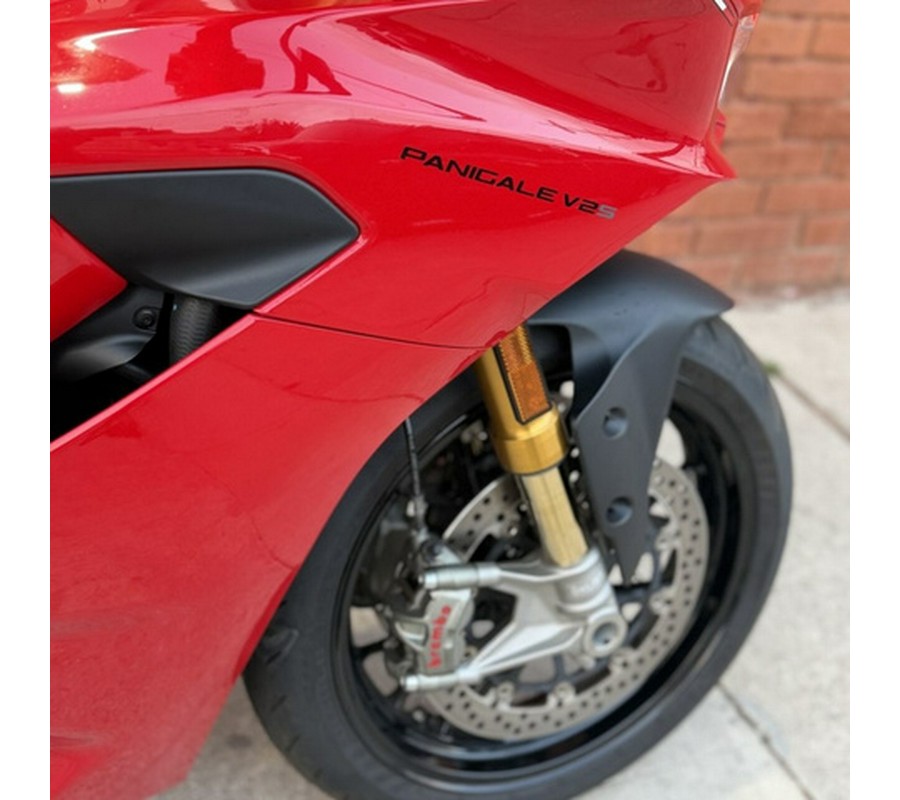 2025 Ducati Panigale V2 S