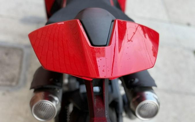 2025 Ducati Panigale V2 S