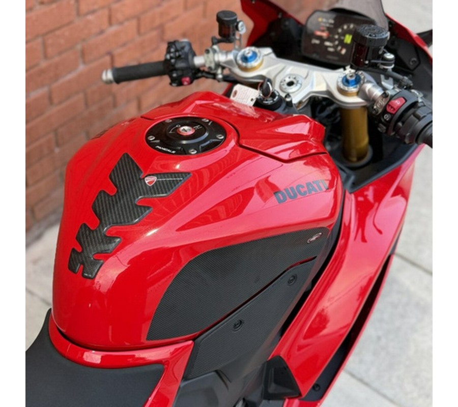 2025 Ducati Panigale V2 S