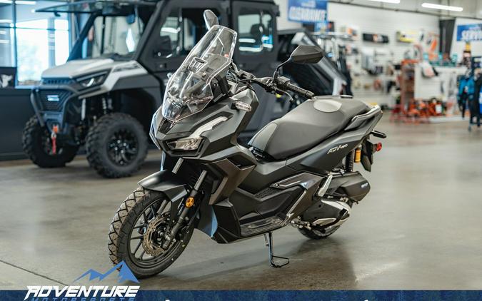 2027 ADV160AV - Honda
