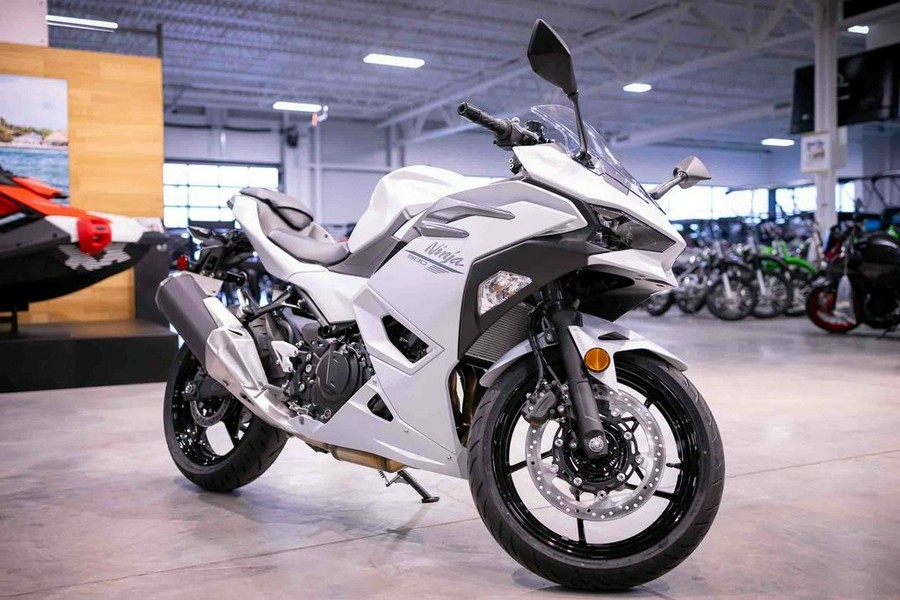 2024 Kawasaki Ninja® 500 ABS