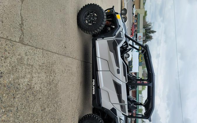 2022 Polaris GENERAL® XP 4 1000 RIDE COMMAND Edition