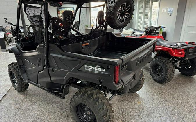 2024 Honda Pioneer 1000
