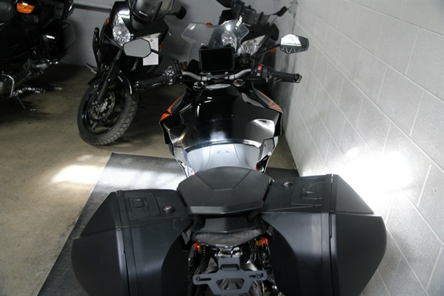 2019 KTM Super Duke 1290 GT