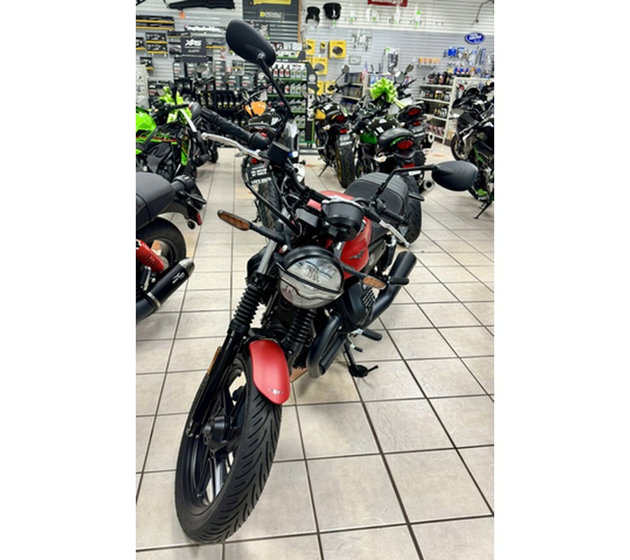 2023 Moto Guzzi V7 Stone