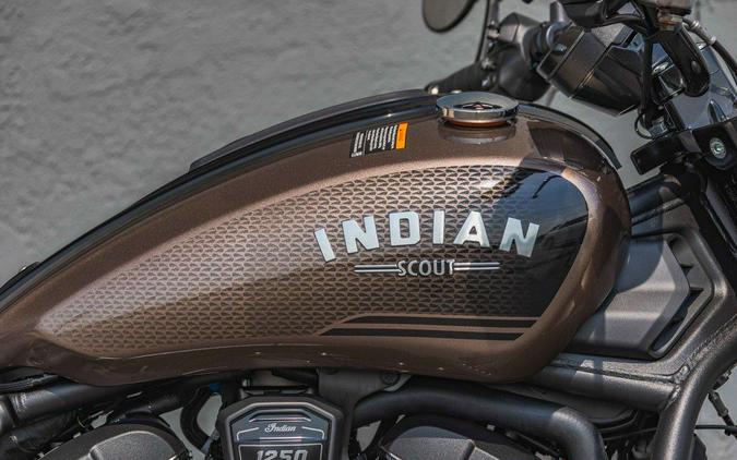 2025 Indian Motorcycle® Scout® Bobber Limited + Tech