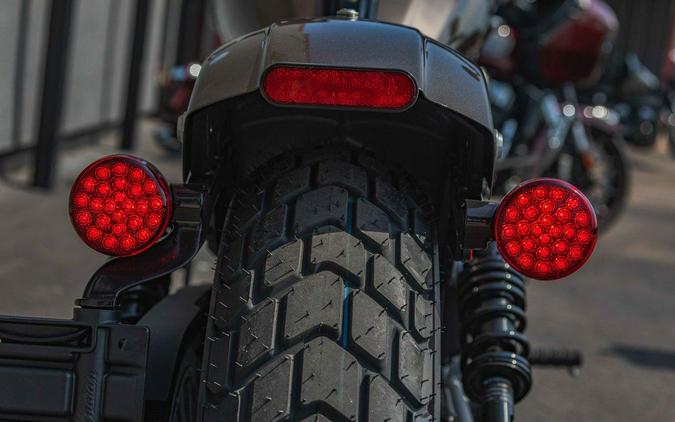 2025 Indian Motorcycle® Scout® Bobber Limited + Tech