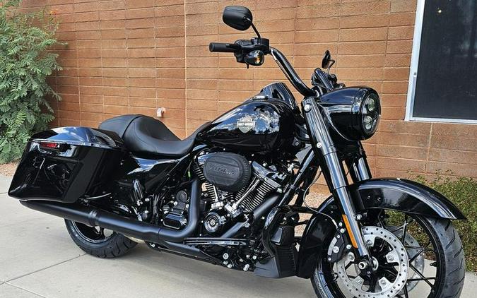 2024 Harley-Davidson® FLHRXS - Road King® Special