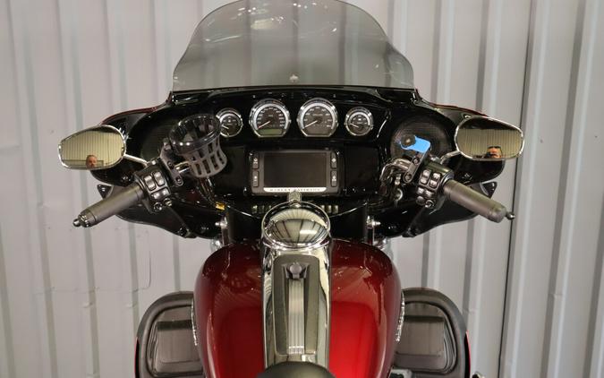2017 Harley-Davidson Ultra Limited FLHTK