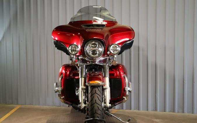 2017 Harley-Davidson Ultra Limited FLHTK