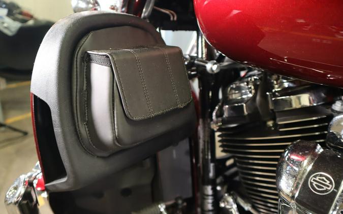 2017 Harley-Davidson Ultra Limited FLHTK