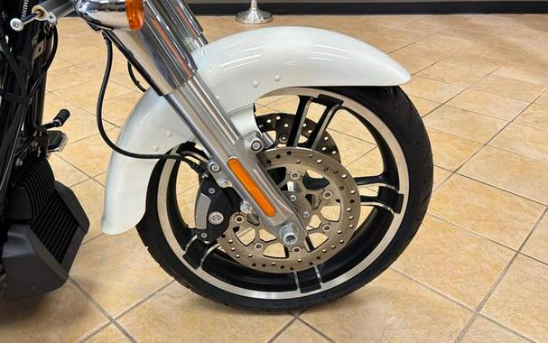 2019 Harley-Davidson® FLRT - Freewheeler®