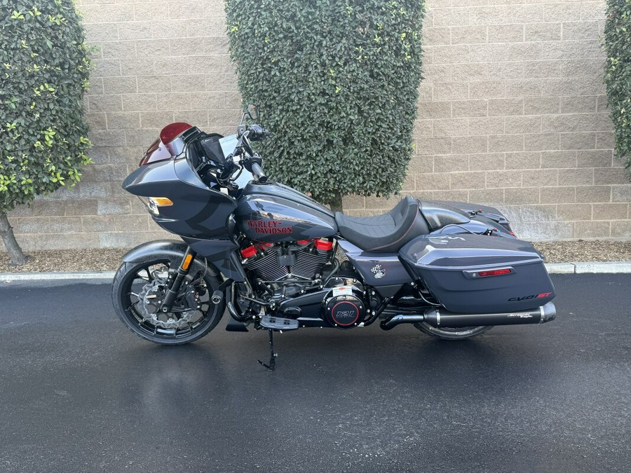FLTRXSTSE 2026 CVO Road Glide ST