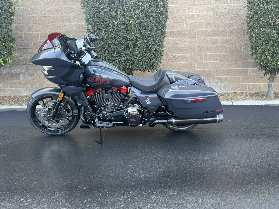 FLTRXSTSE 2026 CVO Road Glide ST