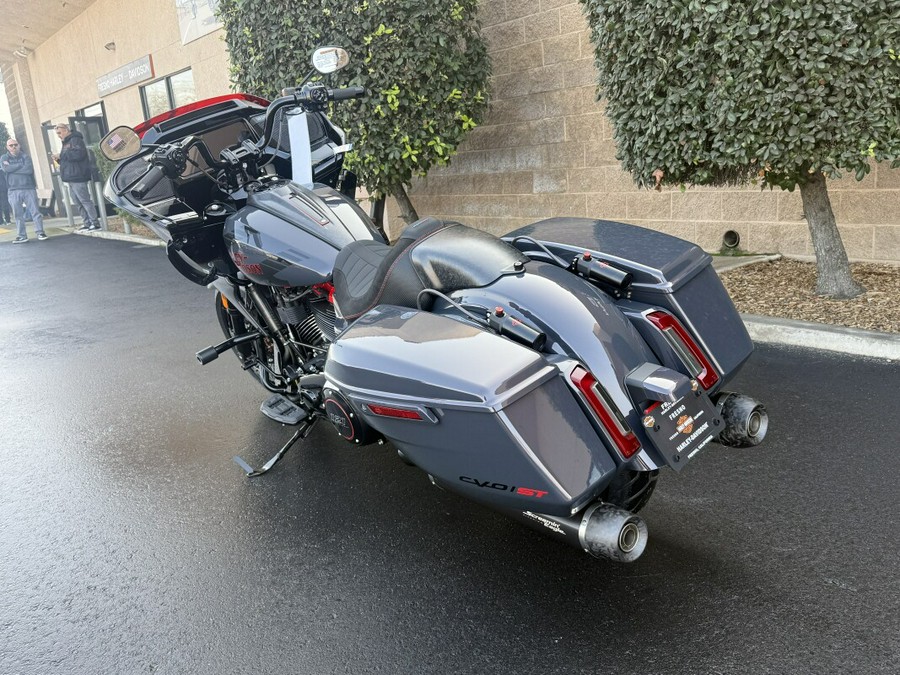 FLTRXSTSE 2026 CVO Road Glide ST