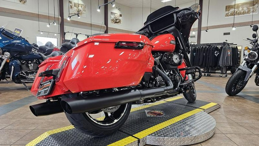 2026 Harley-Davidson® FLHX - Street Glide®