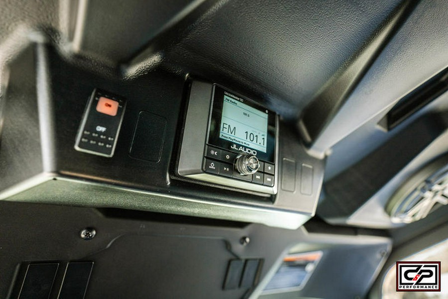 2025 Can-Am® Defender MAX Lone Star Cab HD10