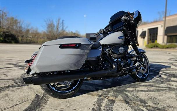 2026 Harley-Davidson® FLHX - Street Glide®