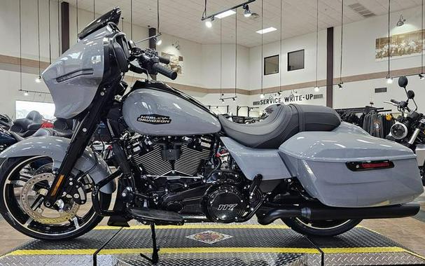 2026 Harley-Davidson® FLHX - Street Glide®