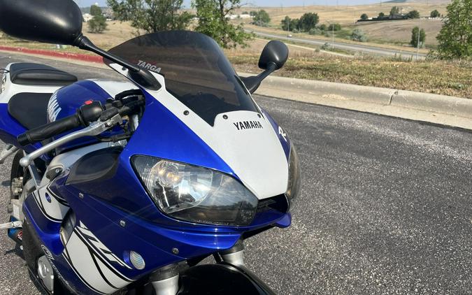 2001 Yamaha YZF-R6 Champions Edition