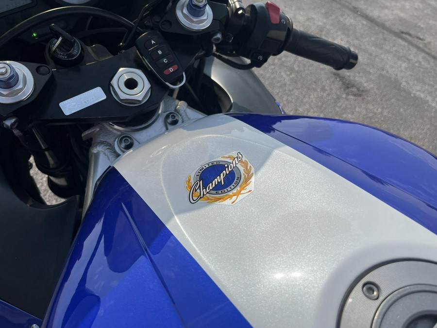 2001 Yamaha YZF-R6 Champions Edition