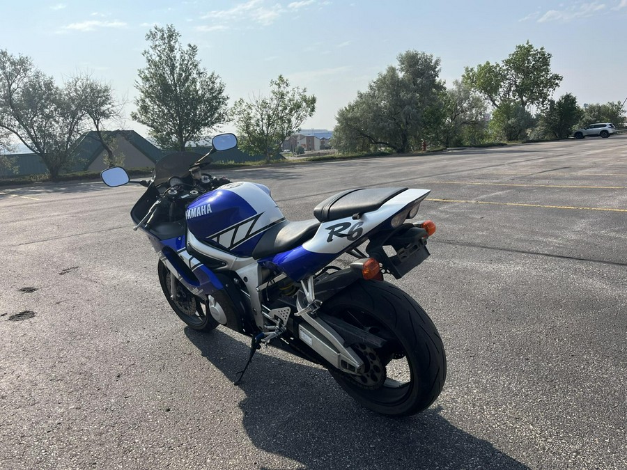 2001 Yamaha YZF-R6 Champions Edition