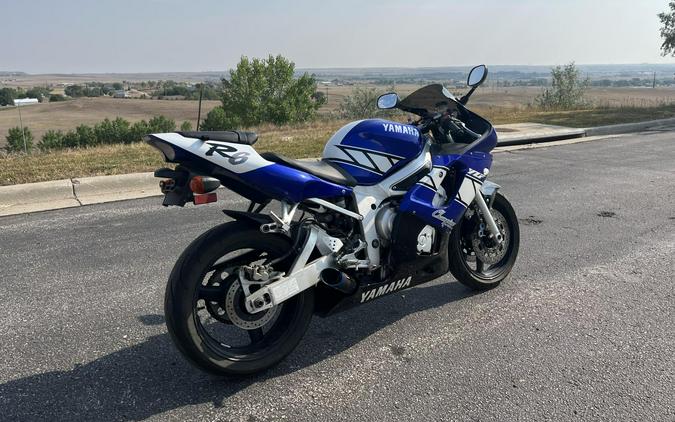 2001 Yamaha YZF-R6 Champions Edition