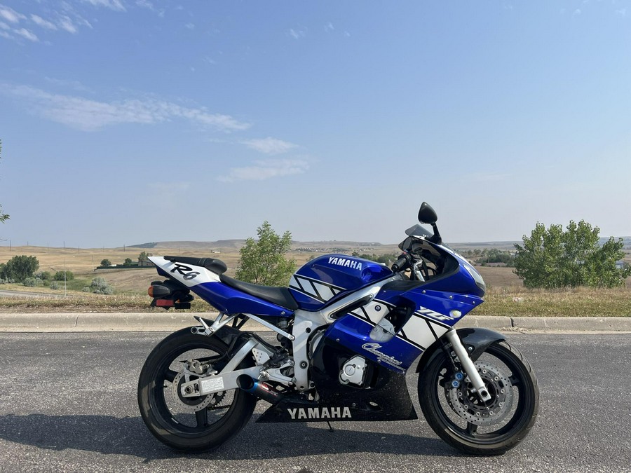 2001 Yamaha YZF-R6 Champions Edition