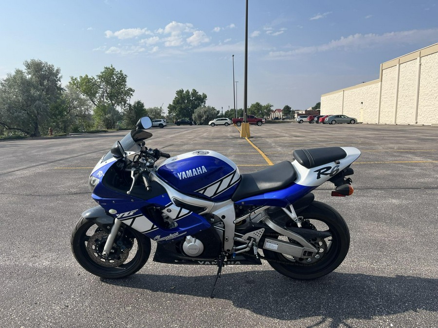 2001 Yamaha YZF-R6 Champions Edition