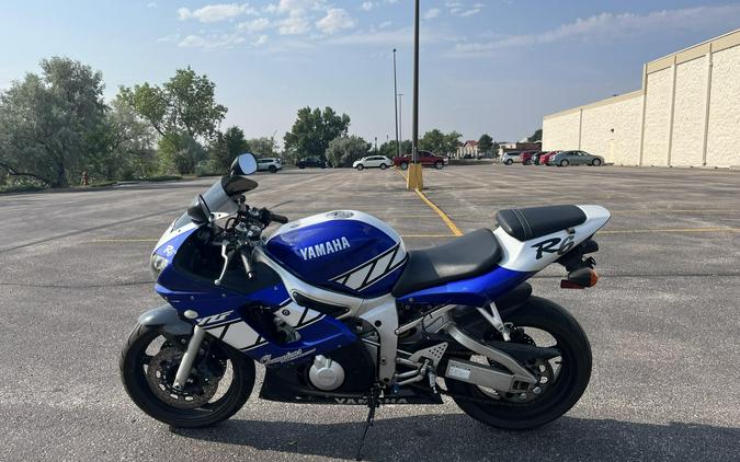 2001 Yamaha YZF-R6 Champions Edition