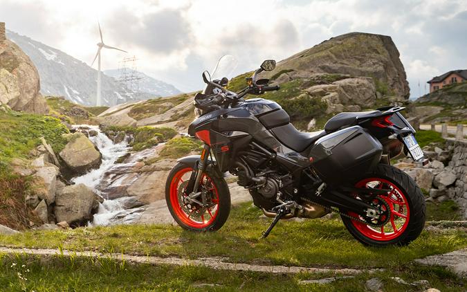 2025 Ducati Multistrada V2 - 001624