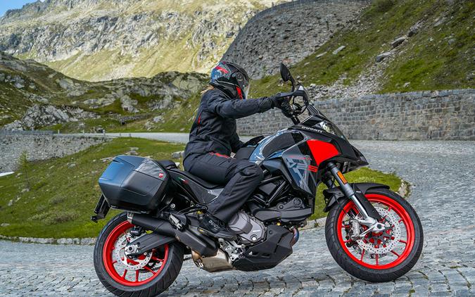 2025 Ducati Multistrada V2 - 001624