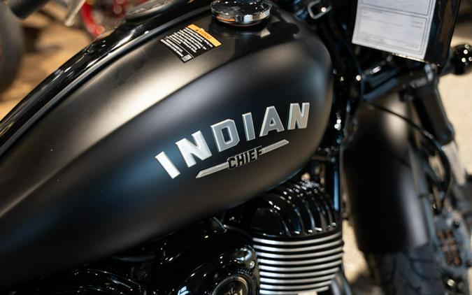 2024 Indian Motorcycle® Sport Chief Black Smoke