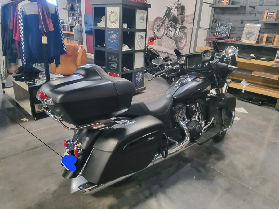 2020 Indian Motorcycle® Roadmaster® Dark Horse®