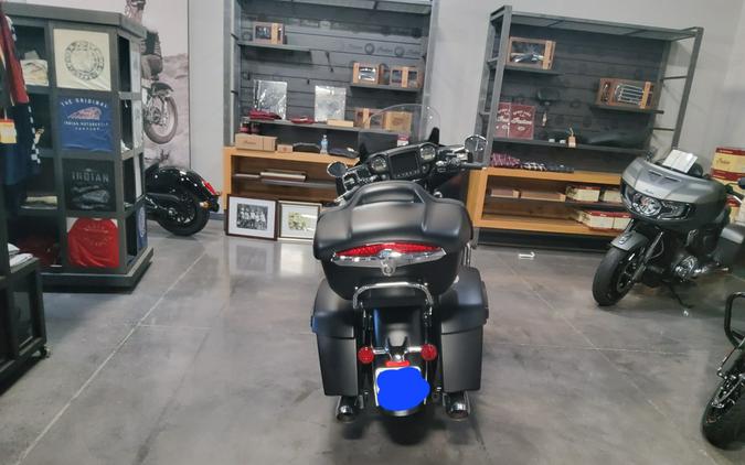 2020 Indian Motorcycle® Roadmaster® Dark Horse®