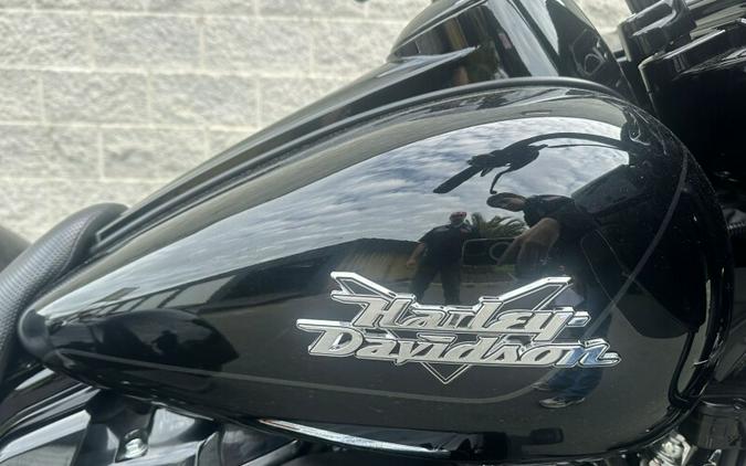 Harley-Davidson Road Glide 3 2023 FLTRT 84366701 BLACK W/ PINSTRIPE