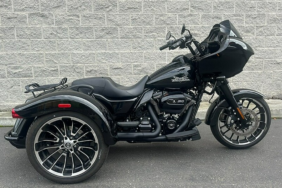 Harley-Davidson Road Glide 3 2023 FLTRT 84366701 BLACK W/ PINSTRIPE