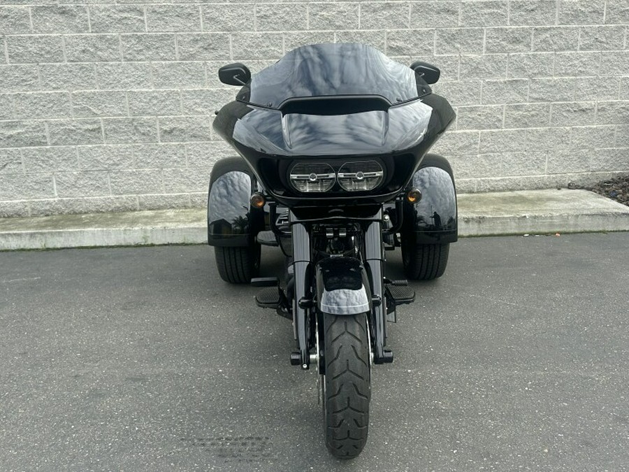 Harley-Davidson Road Glide 3 2023 FLTRT 84366701 BLACK W/ PINSTRIPE