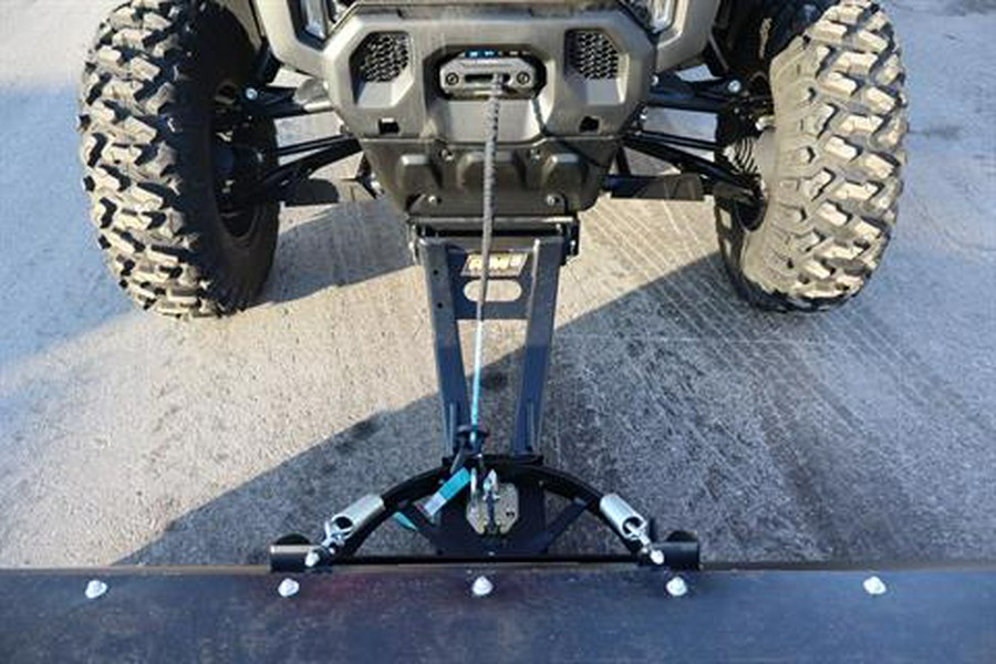 2025 CFMOTO UFORCE U10 Pro